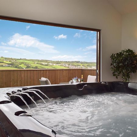 Y Beudy Bach Villa Pont-y-Berem Bagian luar foto